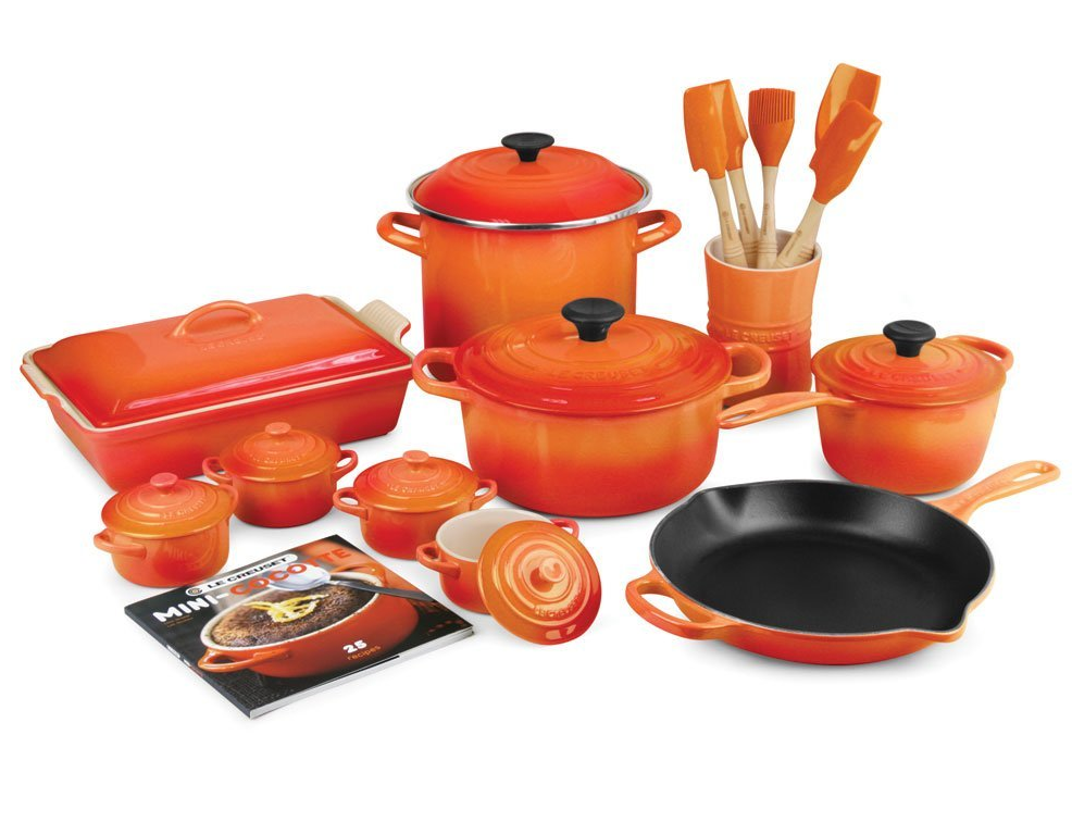 Le Creuset Enameled Cast Iron Cookware Set 20 piece Flame & Reviews